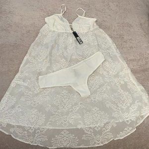 Chemise and Lingerie Set by Touche Collection Size L